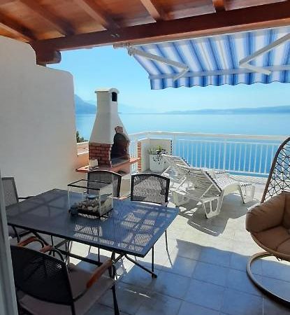 Vikula Appartement Duće Buitenkant foto