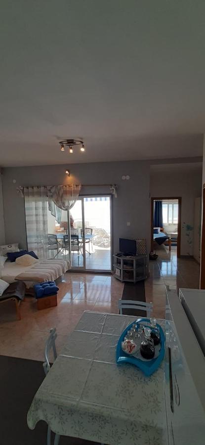 Vikula Appartement Duće Buitenkant foto
